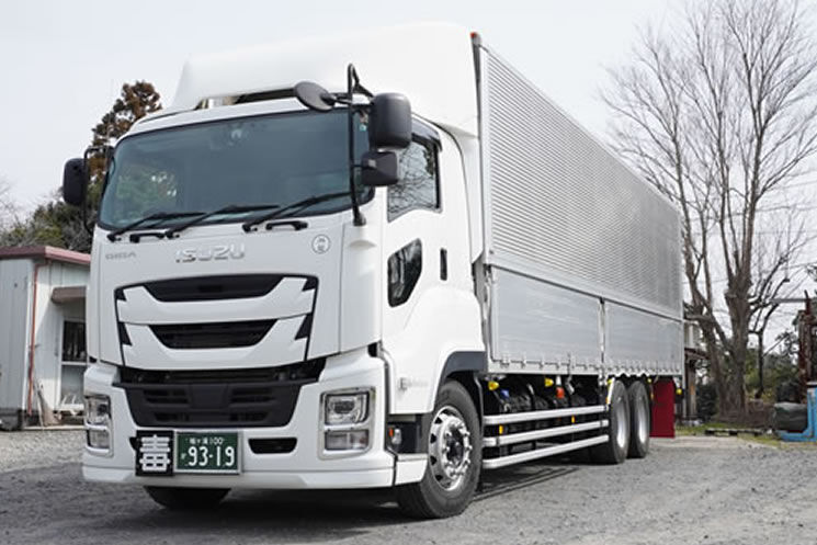 ネモト運送自社車輌（ウィング・4トン緩和）